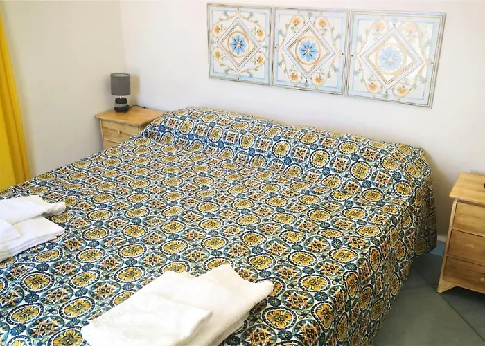 Visitponza - La Casa Di Eolo 3*