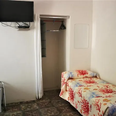 Visitponza - La Casa Di Eolo Ponza